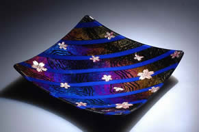 http://www.weisserglass.com/classes/images/inclusionsamed.jpg